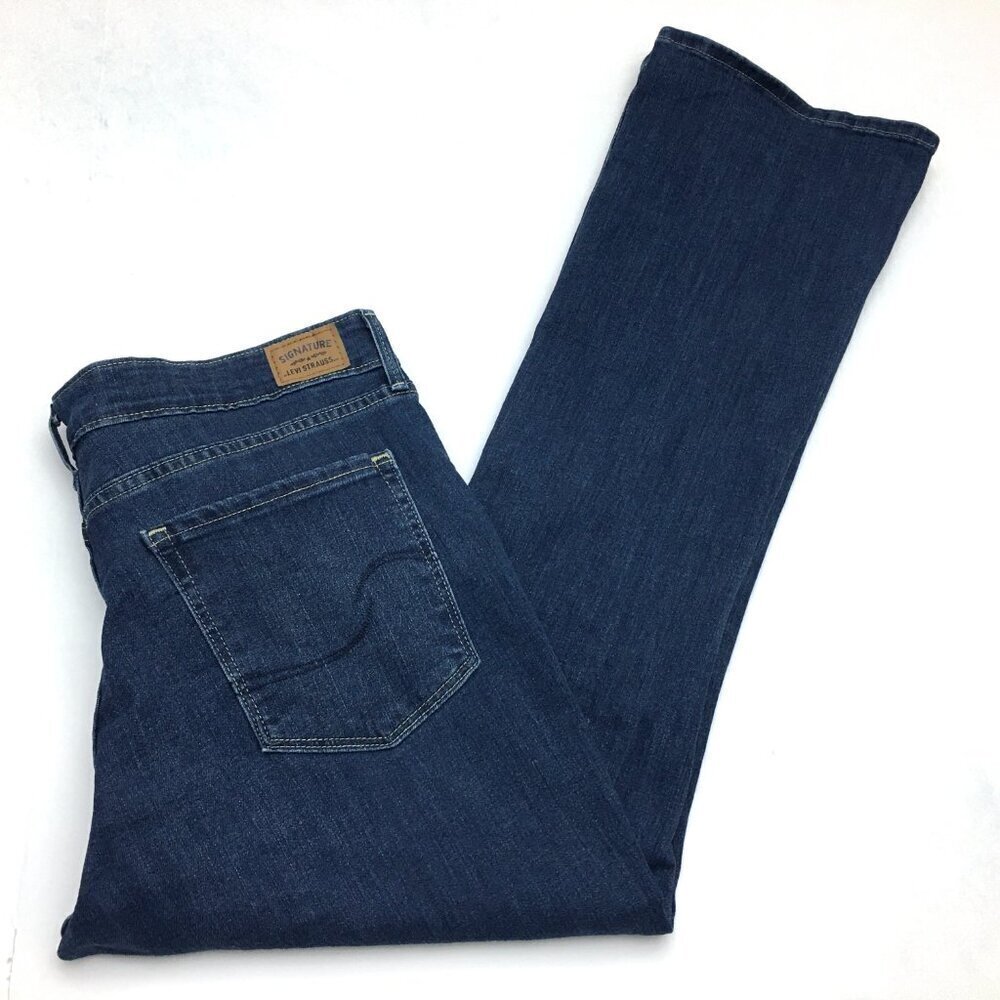 Levi's Signature Women's Jeans Bootcut Mid Rise Stretch size 14S length 30" - Picture 9 of 9